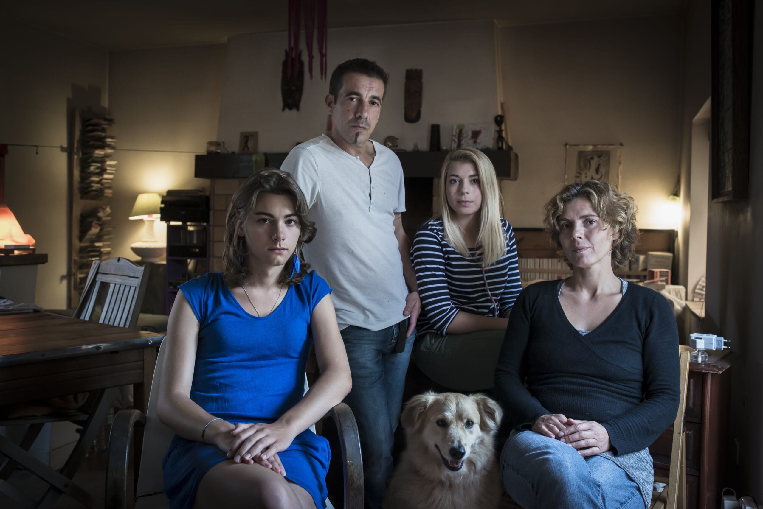Mélanie, transgender and her boyfriend, father and family, Quimper (2015)